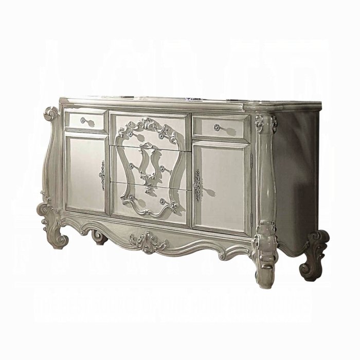 versailles dresser