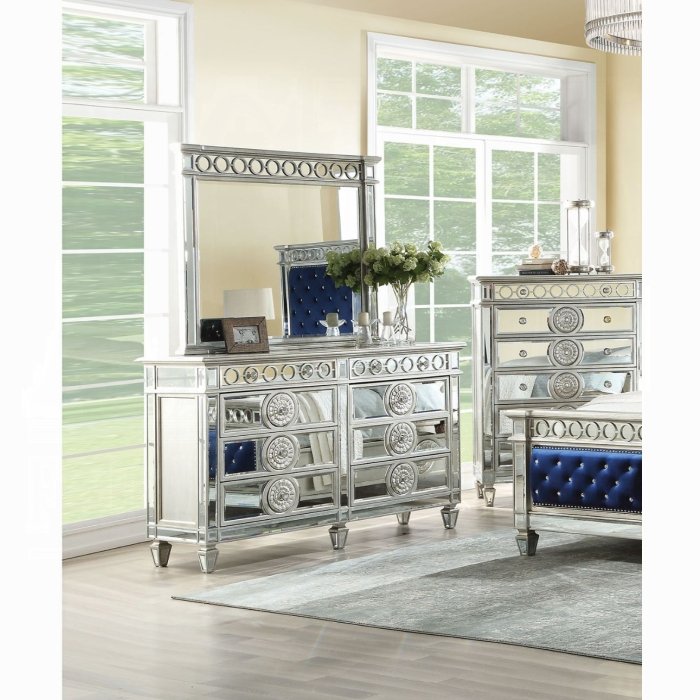 Varian Dresser