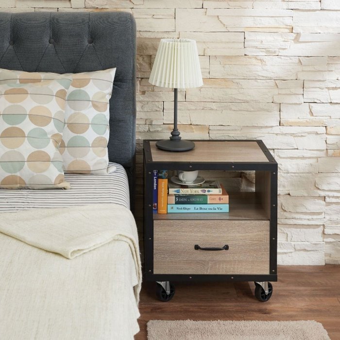 Bemis Accent Table