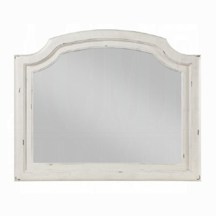 jaqueline mirror