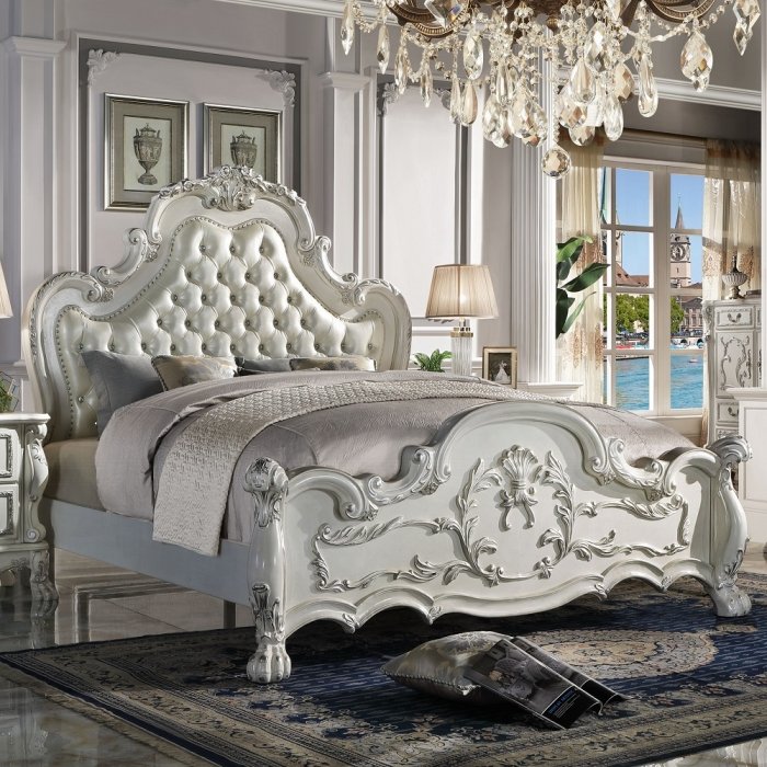 Dresden Eastern King Bed
