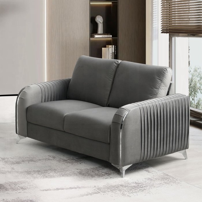 Wenona Loveseat